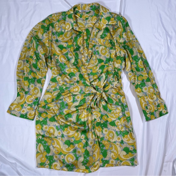 Zara Satin Wrap Yellow Green Floral Paisley Influencer Baddie Mini Dress Size - Picture 2 of 8